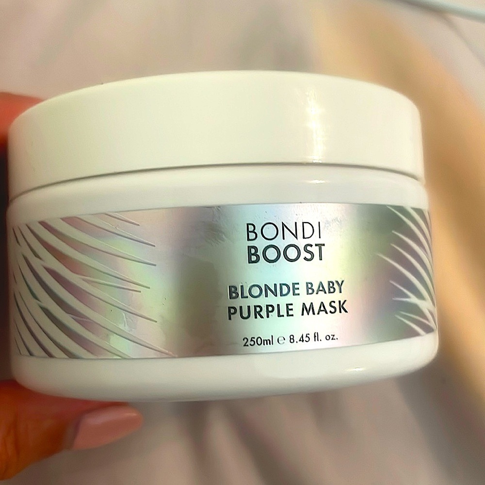BONDI Boost Purple Mask. Sealed, never used.